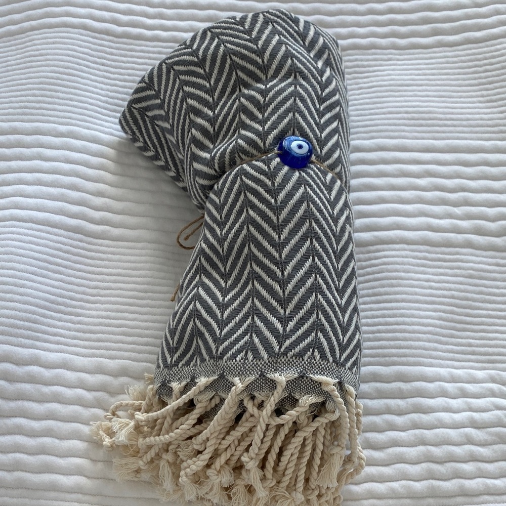 Home Bath Beach Gray Chevron Pattern Towel